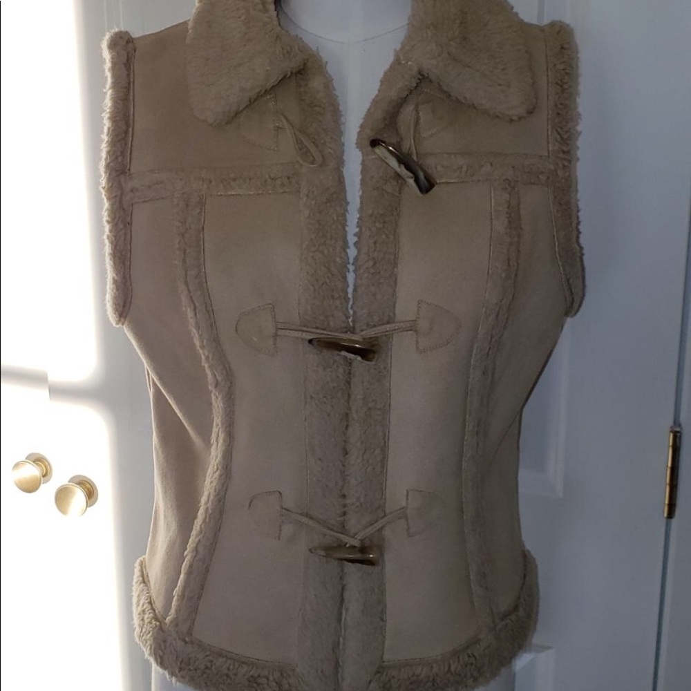 Gap Faux Shearling vest